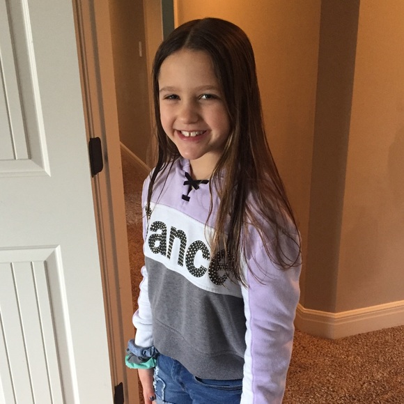 Meet your Posher, Alicia - Picture 1 of 1